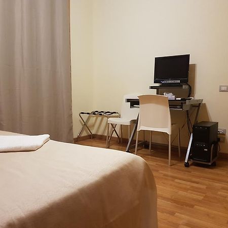 Il Giardino Di Ausonia Bed & Breakfast Reggio di Calabria Ngoại thất bức ảnh