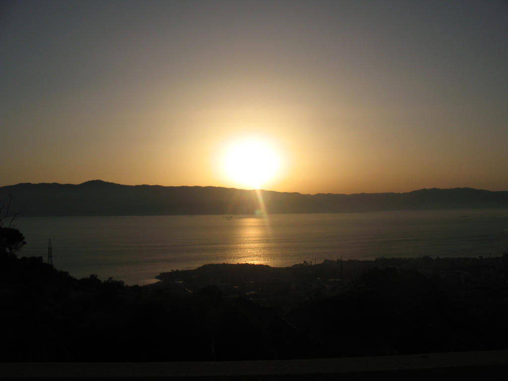 Il Giardino Di Ausonia Bed & Breakfast Reggio di Calabria Ngoại thất bức ảnh