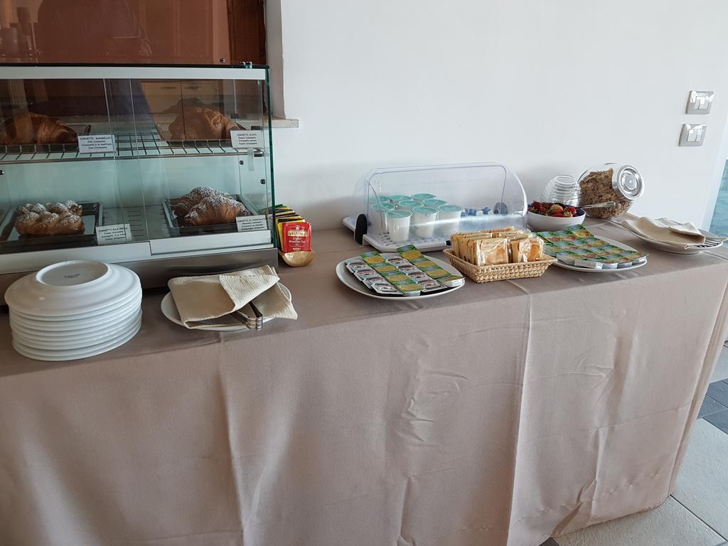 Il Giardino Di Ausonia Bed & Breakfast Reggio di Calabria Ngoại thất bức ảnh