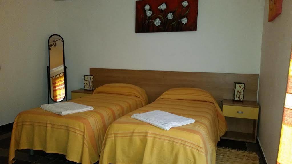 Il Giardino Di Ausonia Bed & Breakfast Reggio di Calabria Ngoại thất bức ảnh